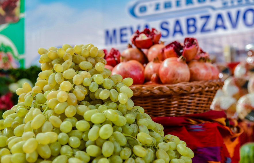 Харидорларга арзон мева-сабзавот   