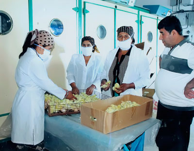 КЎЗИ ЧАҚНАБ ТУРГАН ОДАМ