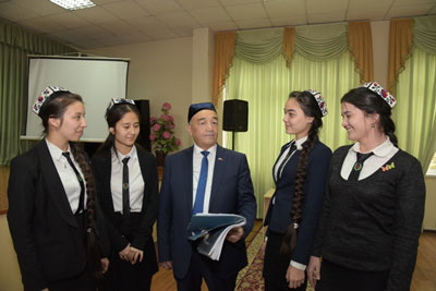 Юртободни обод қилаётганлар