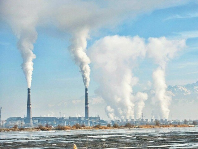 Қозоғистонда ифлосланган ҳаводан ҳалок бўлганлар сони ортиб бормоқда