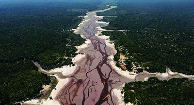 Амазонкада қурғоқчилик:  30 миллион кишининг ҳаёти хавф остида