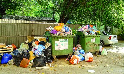 Белгиланмаган жойга чиқинди ташлаётганлар