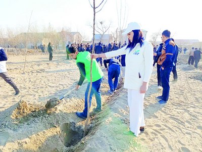 Мевали ва манзарали  боғ бўлади