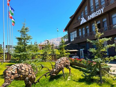 Амирсой томон йўл:  тоғ бағрида  бир кун