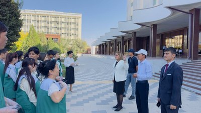 Бухорода экологик  плоггинг акцияси